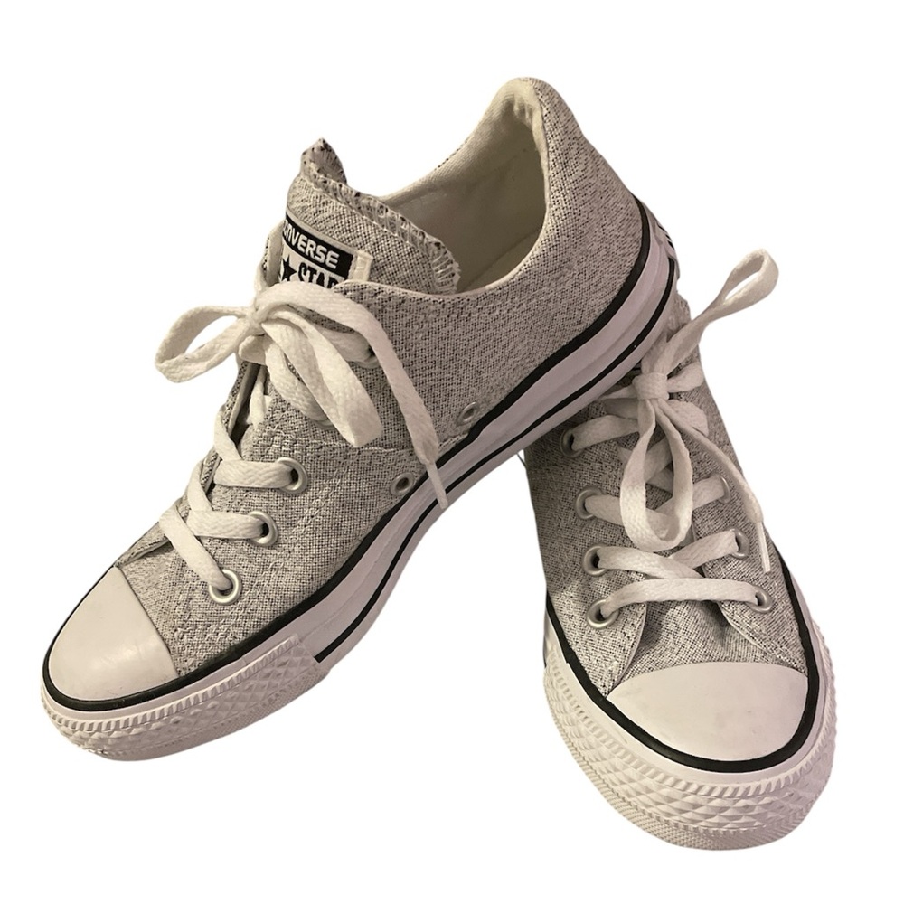 Converse Women’s Light Gray Sneakers